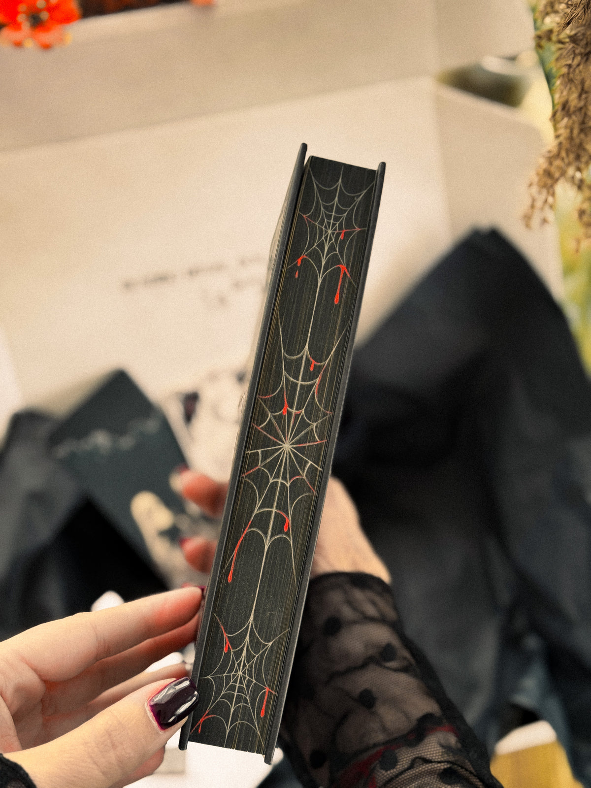 Darren Shan: Rémségek cirkusza – LIMITÁLT Halloween könyves mini box