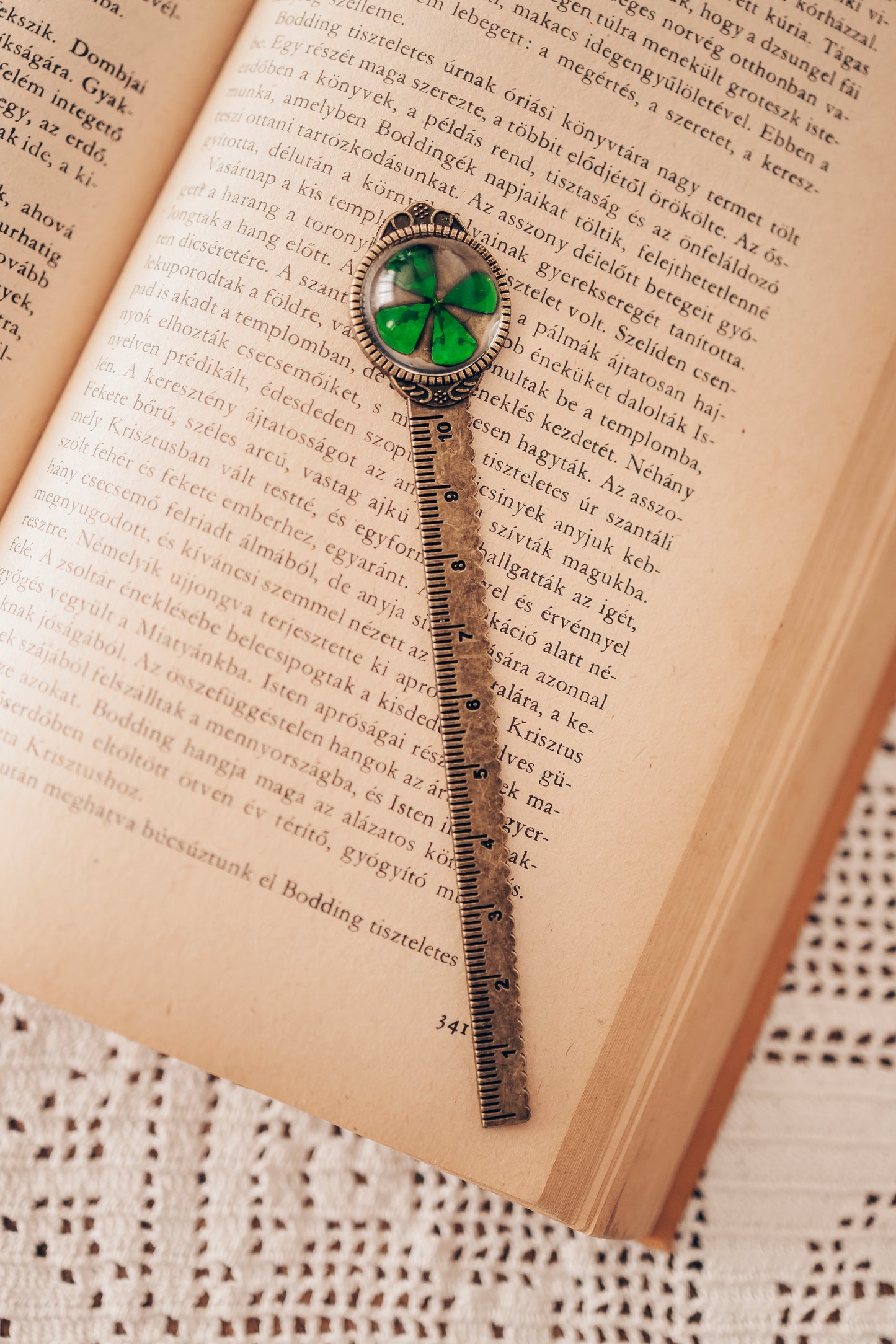 Könyvmoly kiegézítők - Vintage, fém könyvjelző
